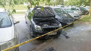 Utvrđen uzrok požara na Alipašinom Polju: Toyota Avensis namjerno zapaljena 